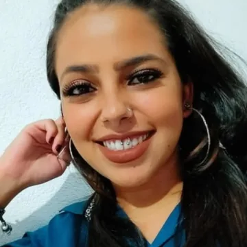 Ingrid sorrindo em outra foto publicada no Instagram